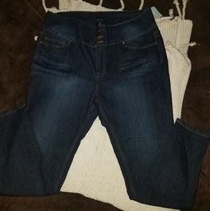 New High waisted jeans